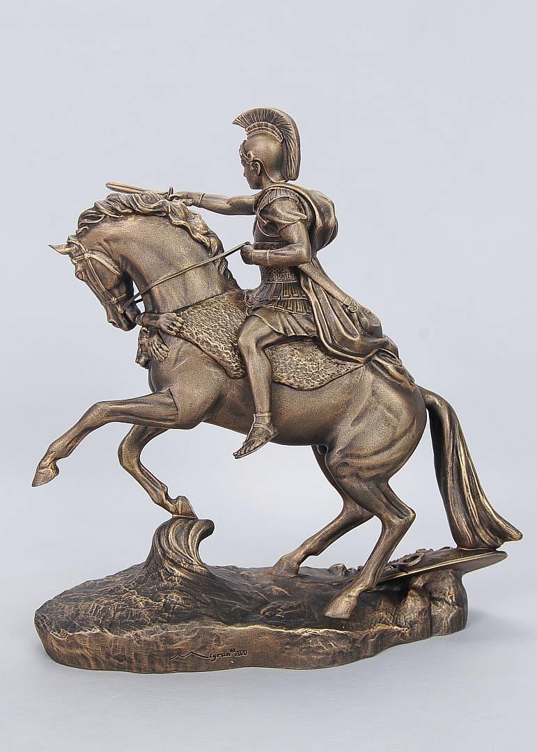 Статуэтка Царь Александр Македонский на коне, ручная  роспись