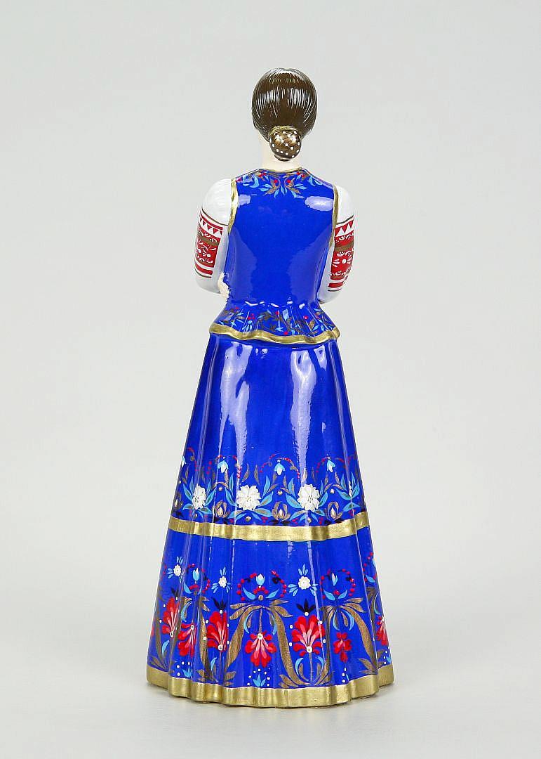 Статуэтка Казачка в  синем  платье (ручная роспись)