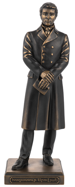 Статуэтка Хачатур Абовян (бронза)