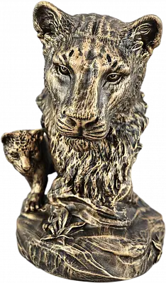 Статуэтка Львица с львёнком